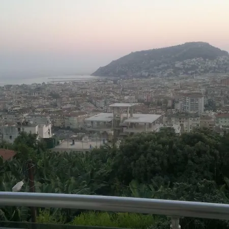 Kucuk Hasbahce Caddesi Apartment
